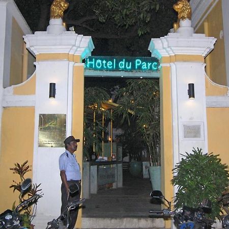 Hotel Du Parc Пондичерри Экстерьер фото